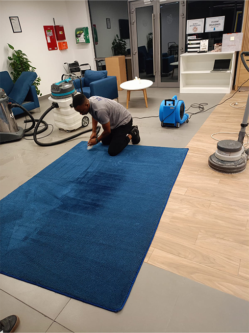 school-cleaning-services1